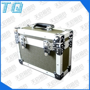泉州Beautiful high-end portable aluminum case